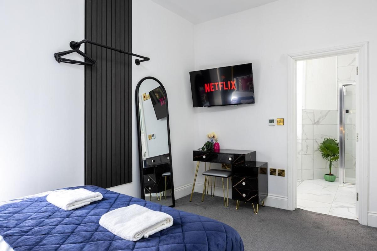 The Lanes Prestige - - 2 Bed