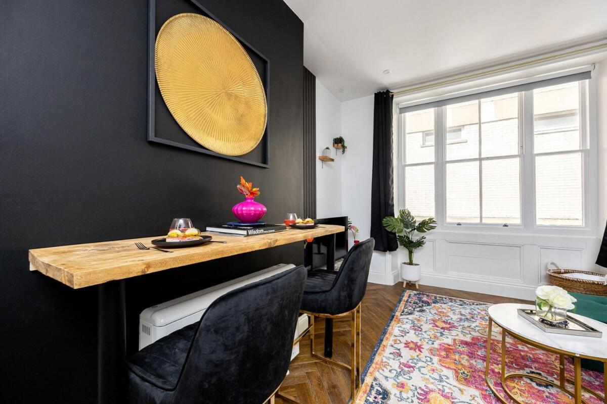 The Lanes Prestige - - 2 Bed *