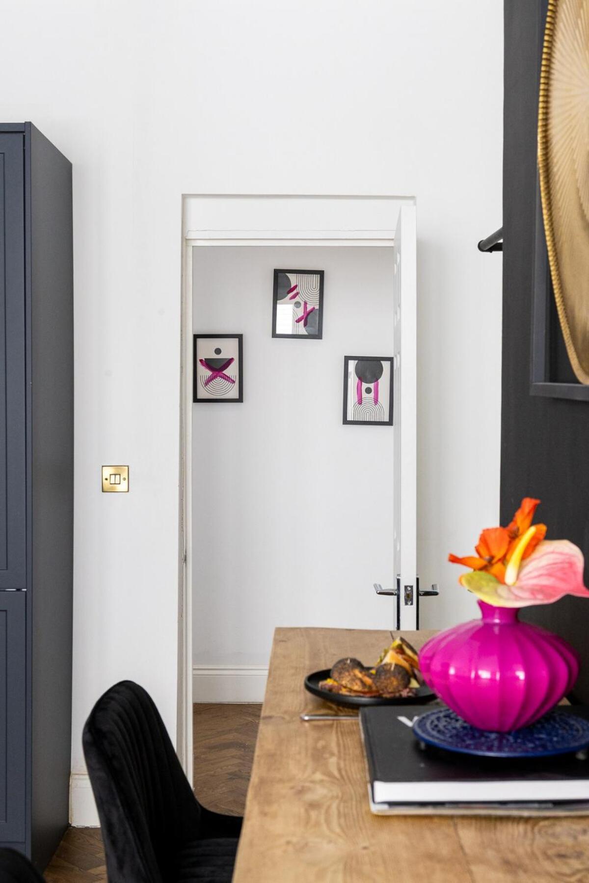 The Lanes Prestige - - 2 Bed *