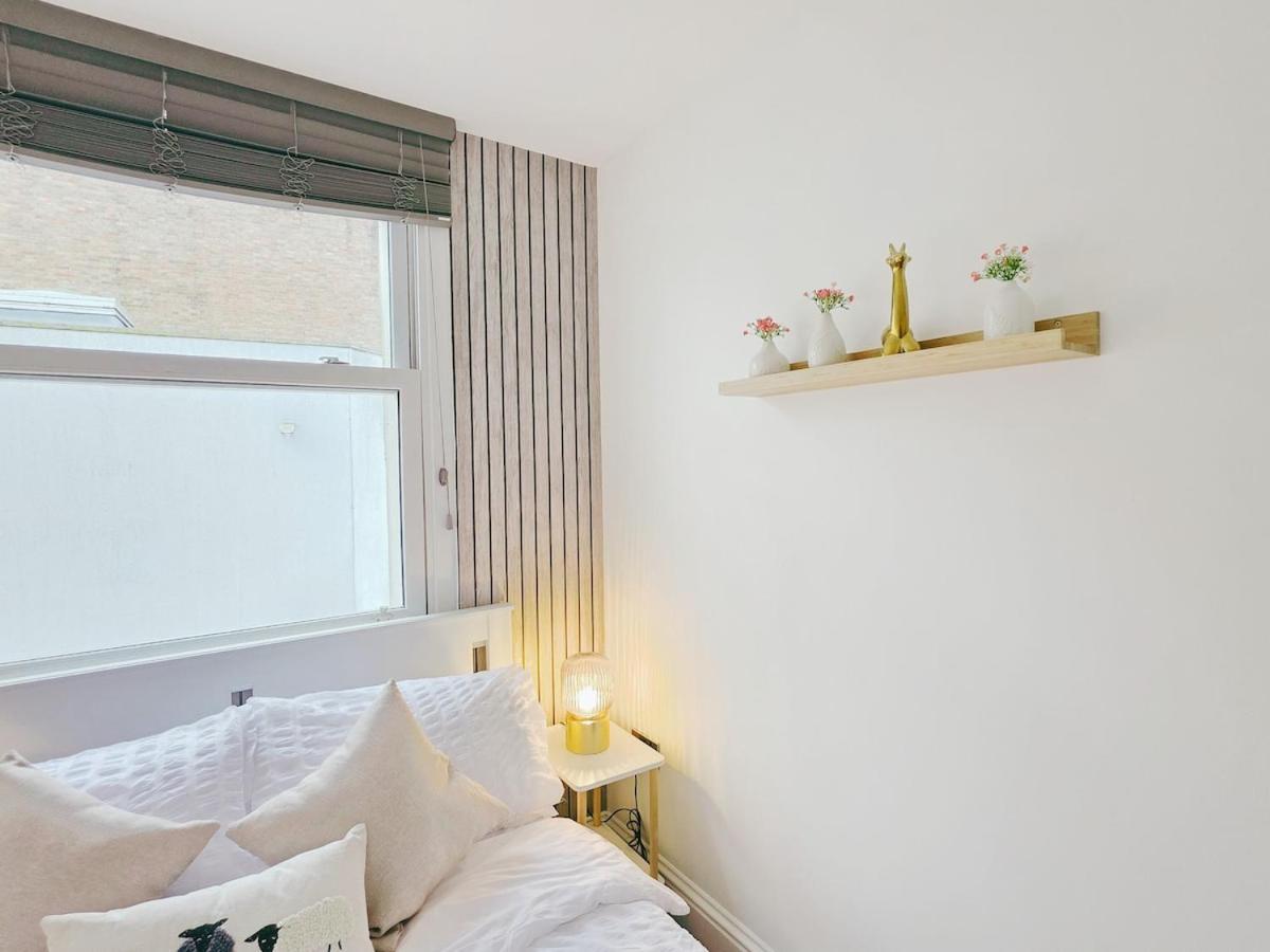 Cosy 1 Bed Home, Centre, Free Parking, Long & Short * Brighton