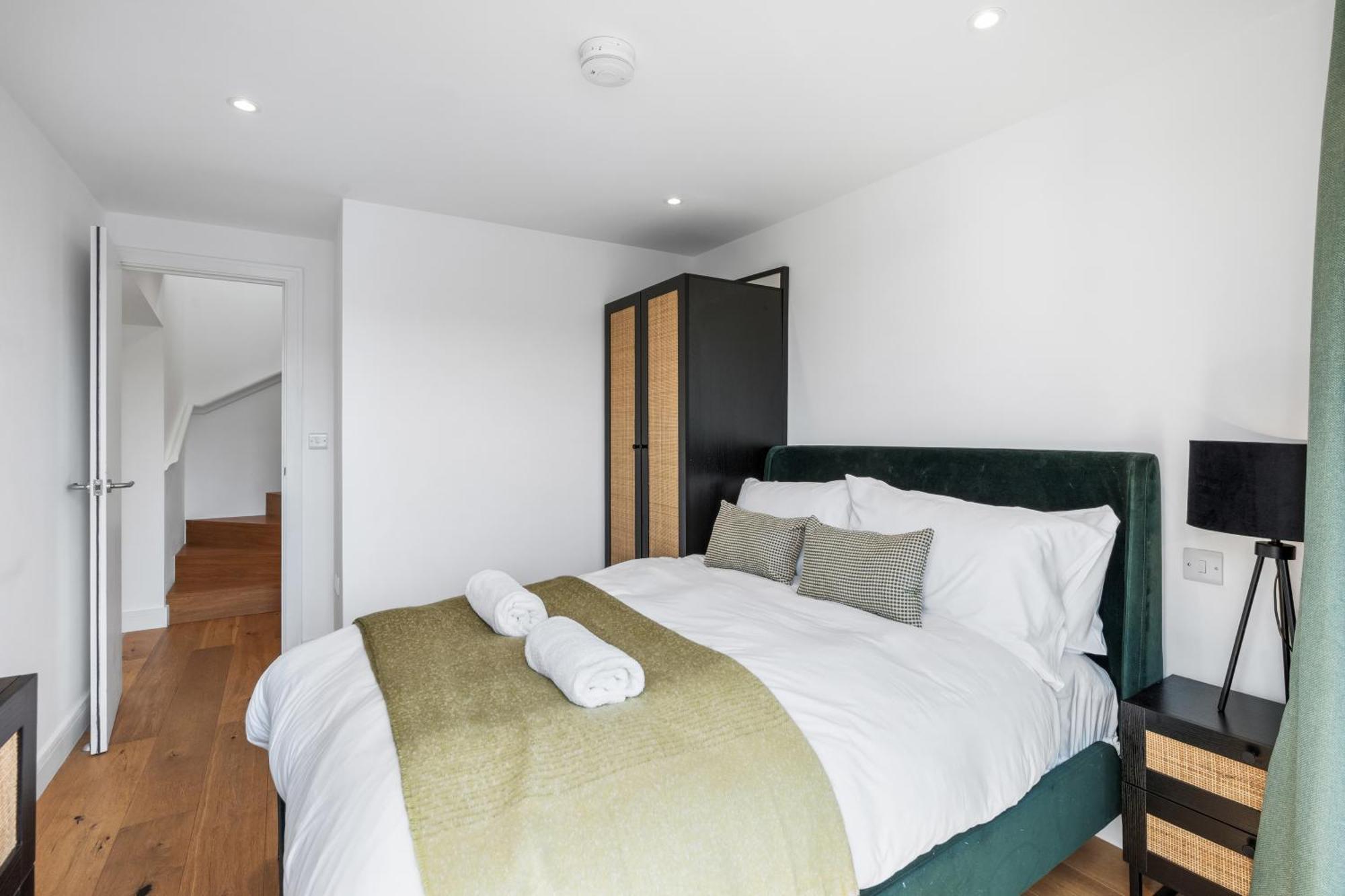 Boutique Townhouse Near Marina By Staystaystay *