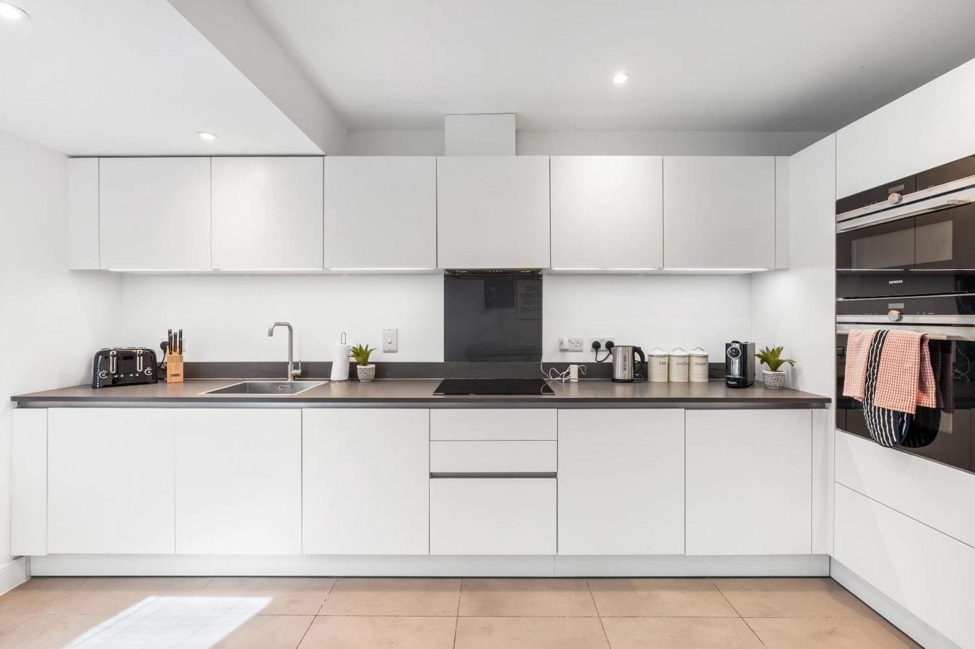 Apartment Boutique Townhouse Near Marina By Staystaystay