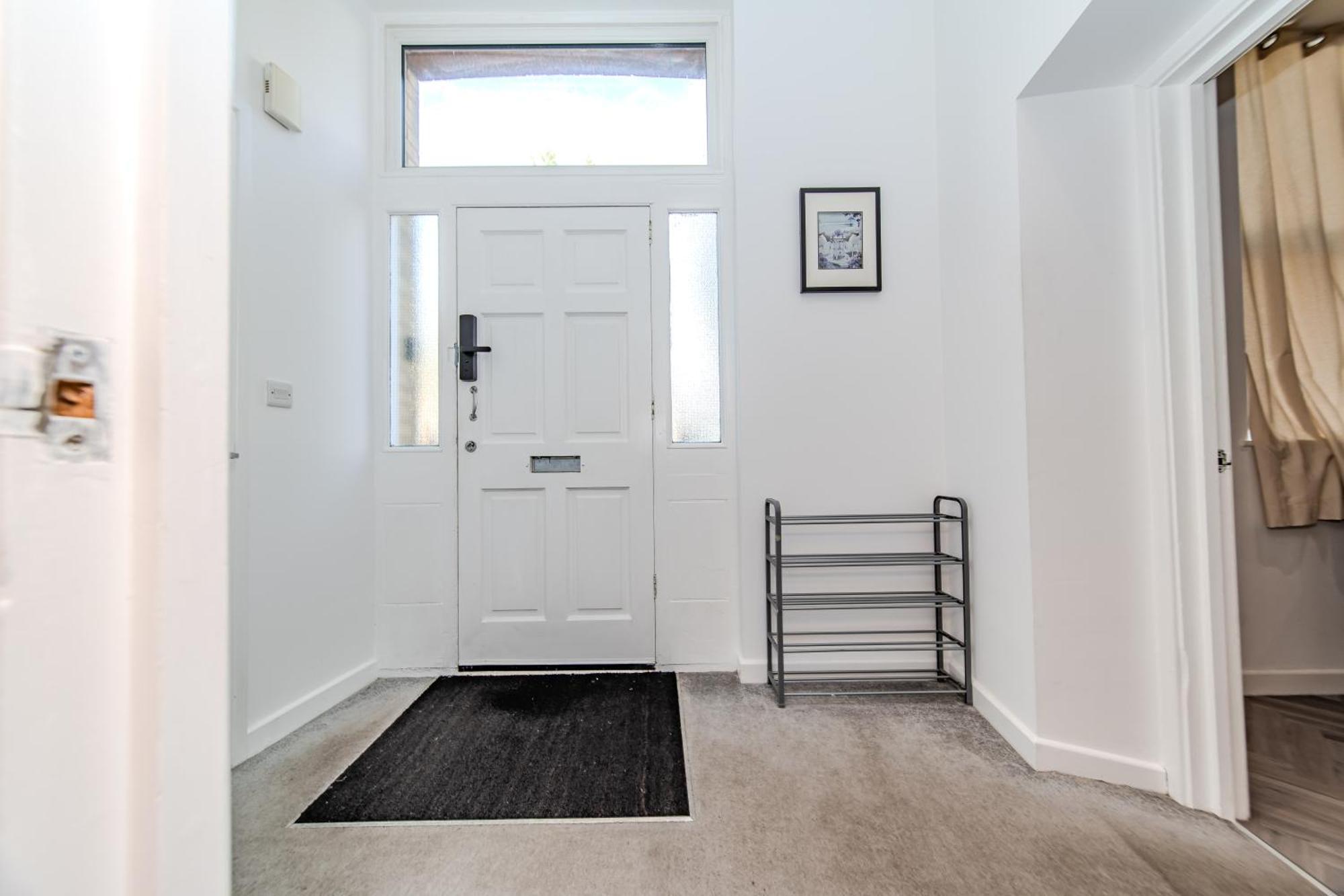 Modern Flat Near Centre Apartment *