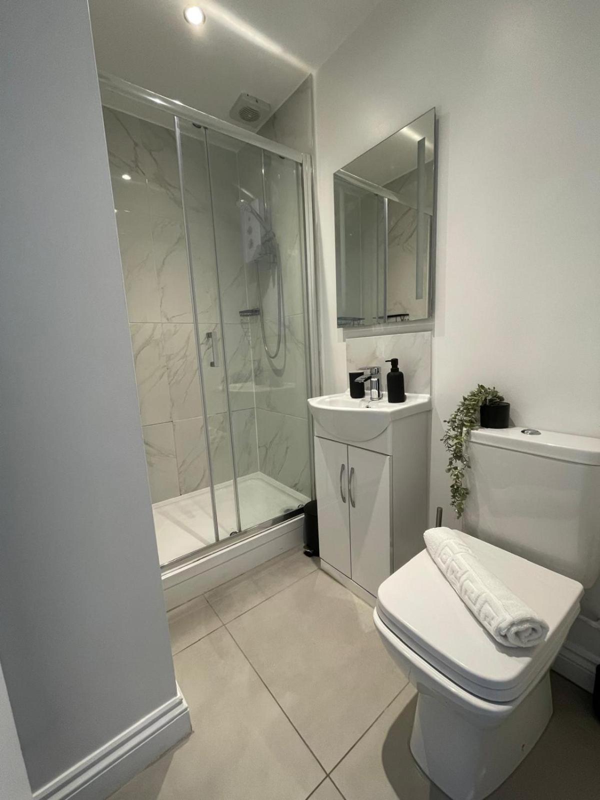 Apartment New! Stylish 1 Bed Flat - 1 Min From Shopping Street And 10 Min To Seafront Brighton