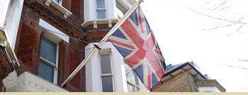The Courtlands 3* Brighton