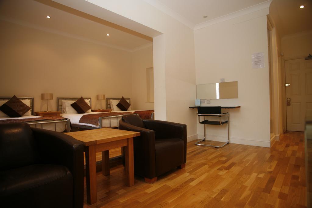 Topps - Brighton Hotel 4*