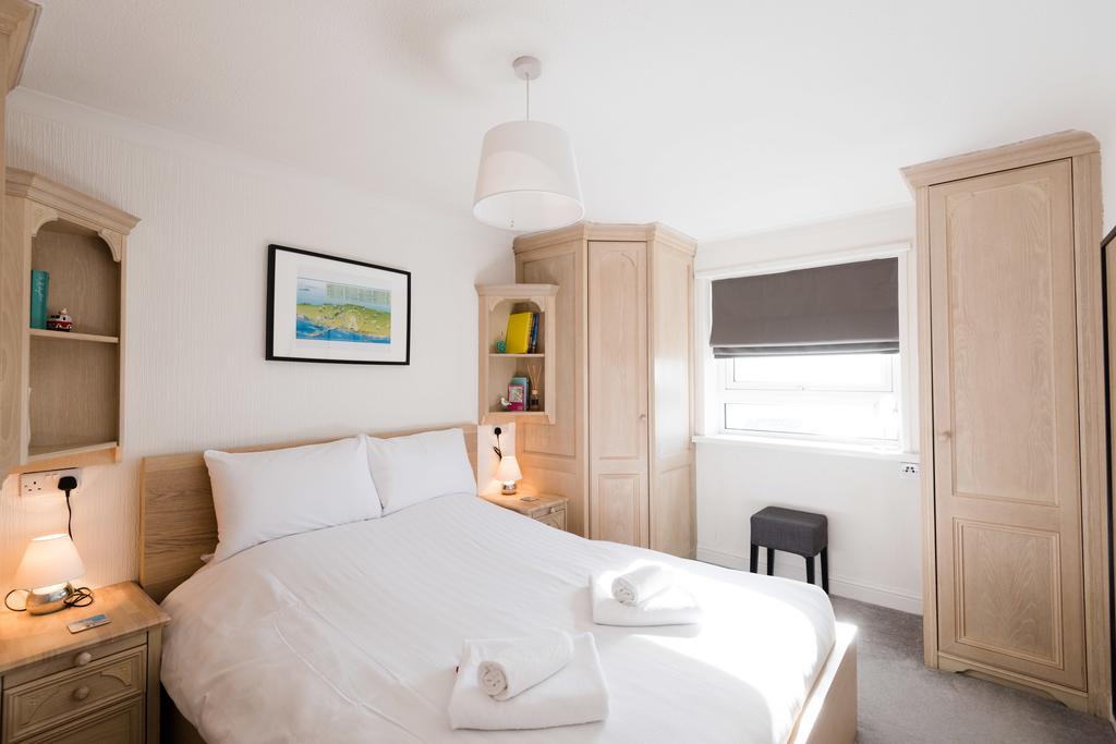 Apartment Tyson Place Brighton