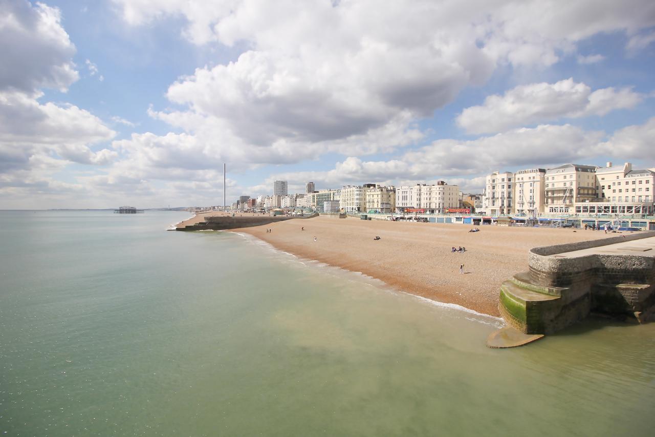 Apartment Beside The Seaside - By My Getaways *