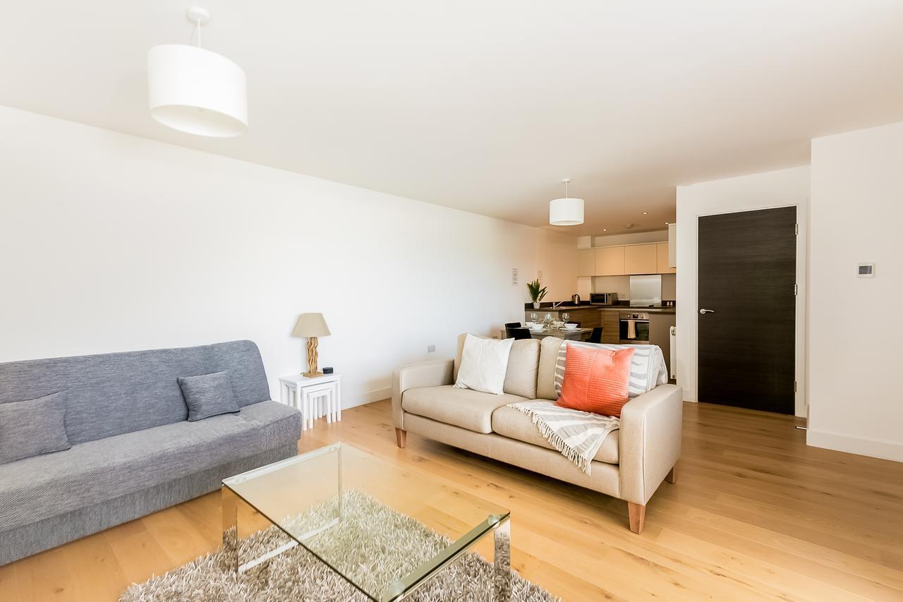 Rethink Serviced Apartments - Brighton Marina *