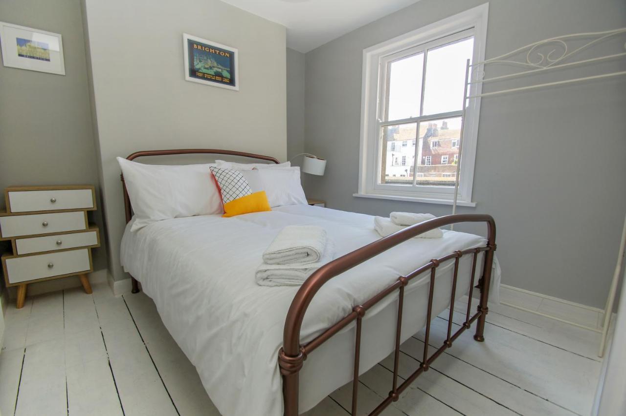 Mucky Duck House - Central- By Lets Apartment *
