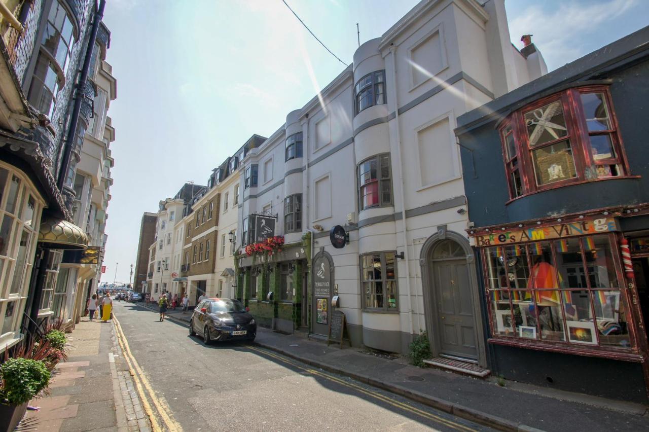 Mucky Duck House - Central- By Lets