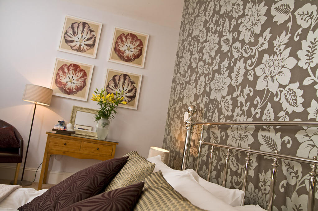 Whitburn Guest house