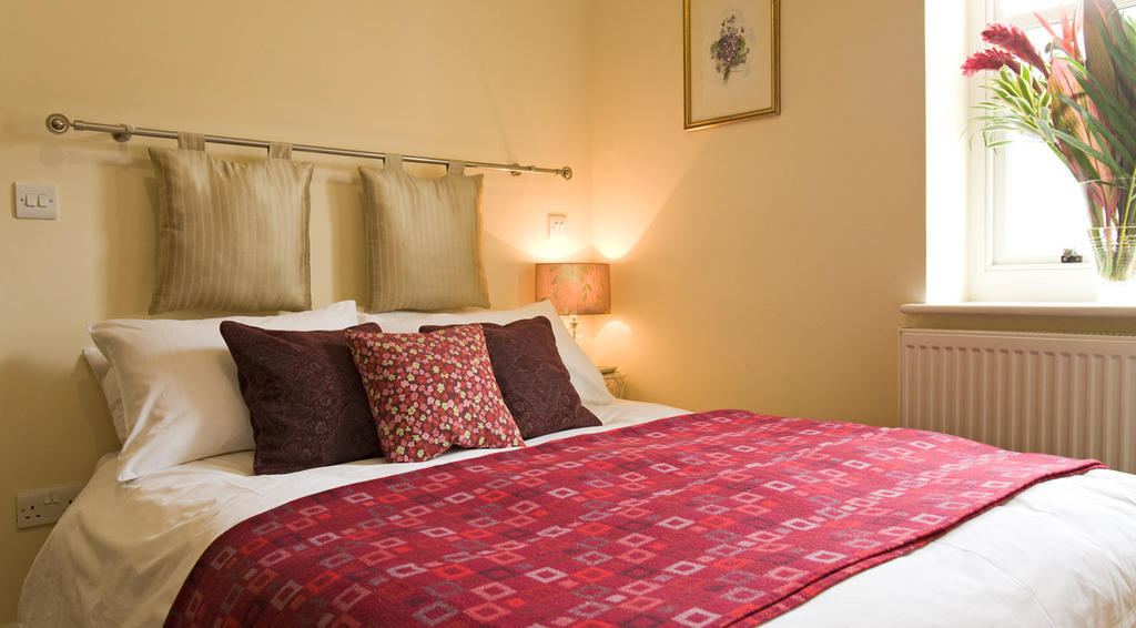 Guest house Whitburn 4*