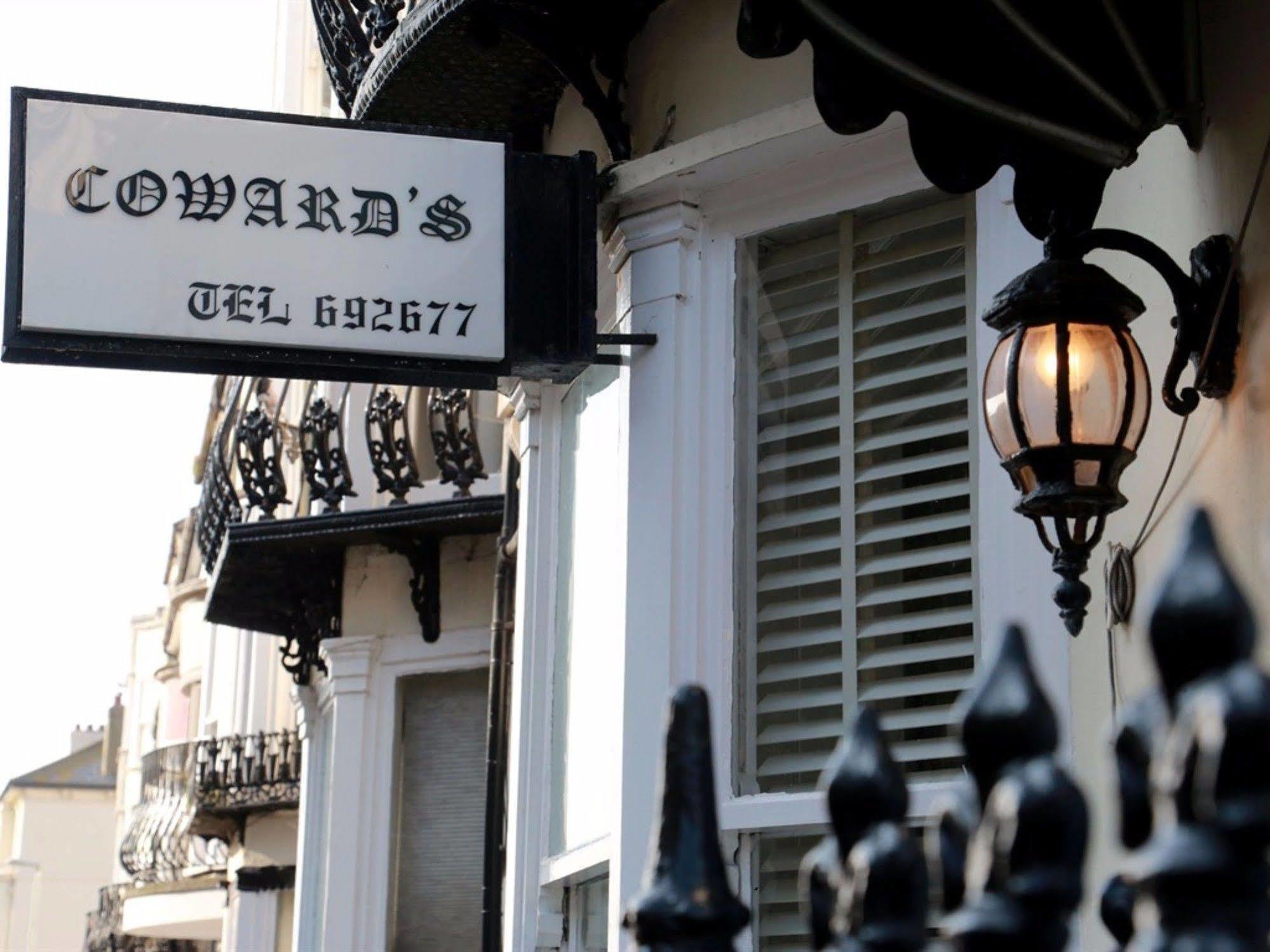 Starlings Guest house 4*