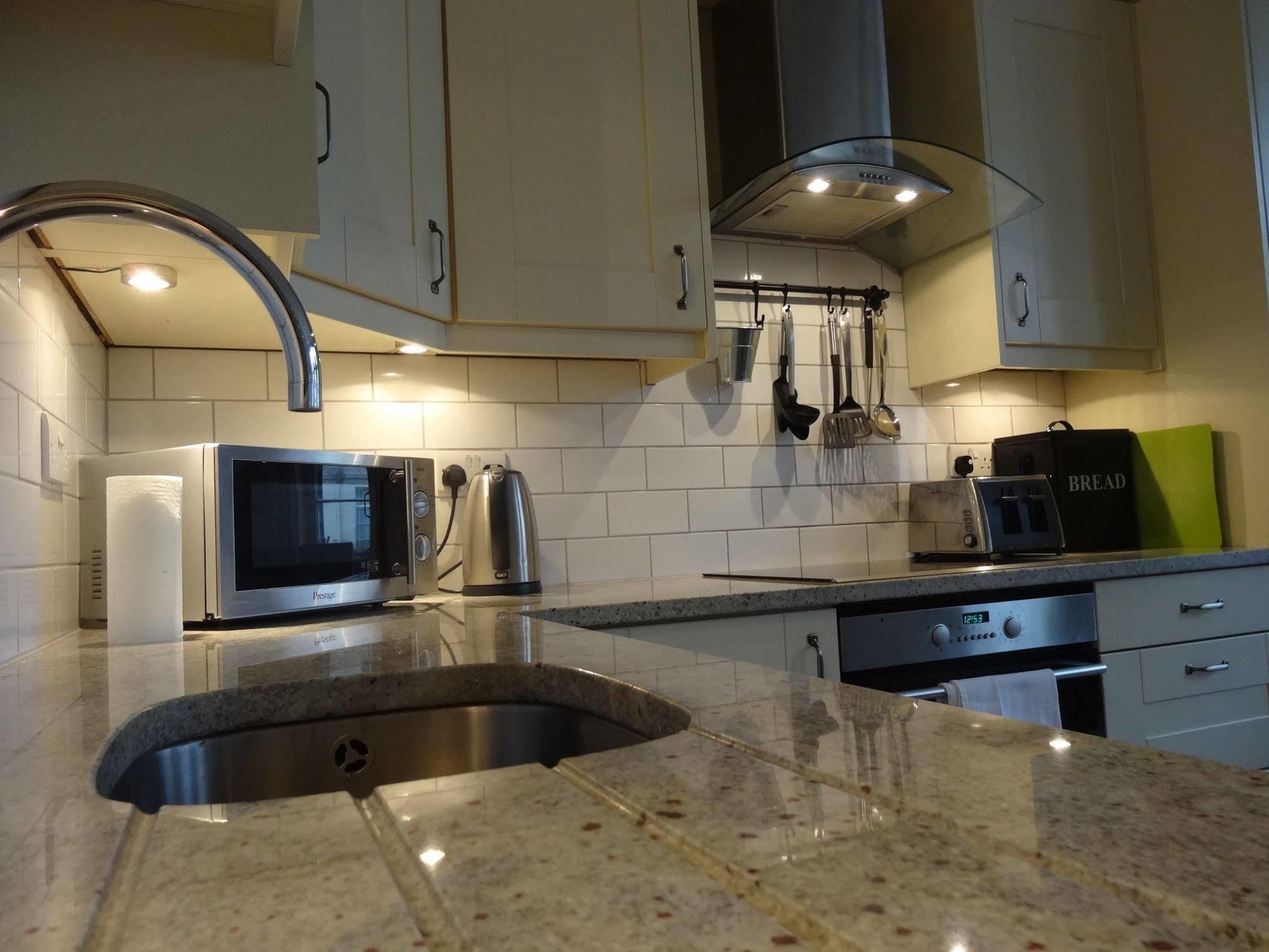 Break - Burlington Pad Apartment Brighton