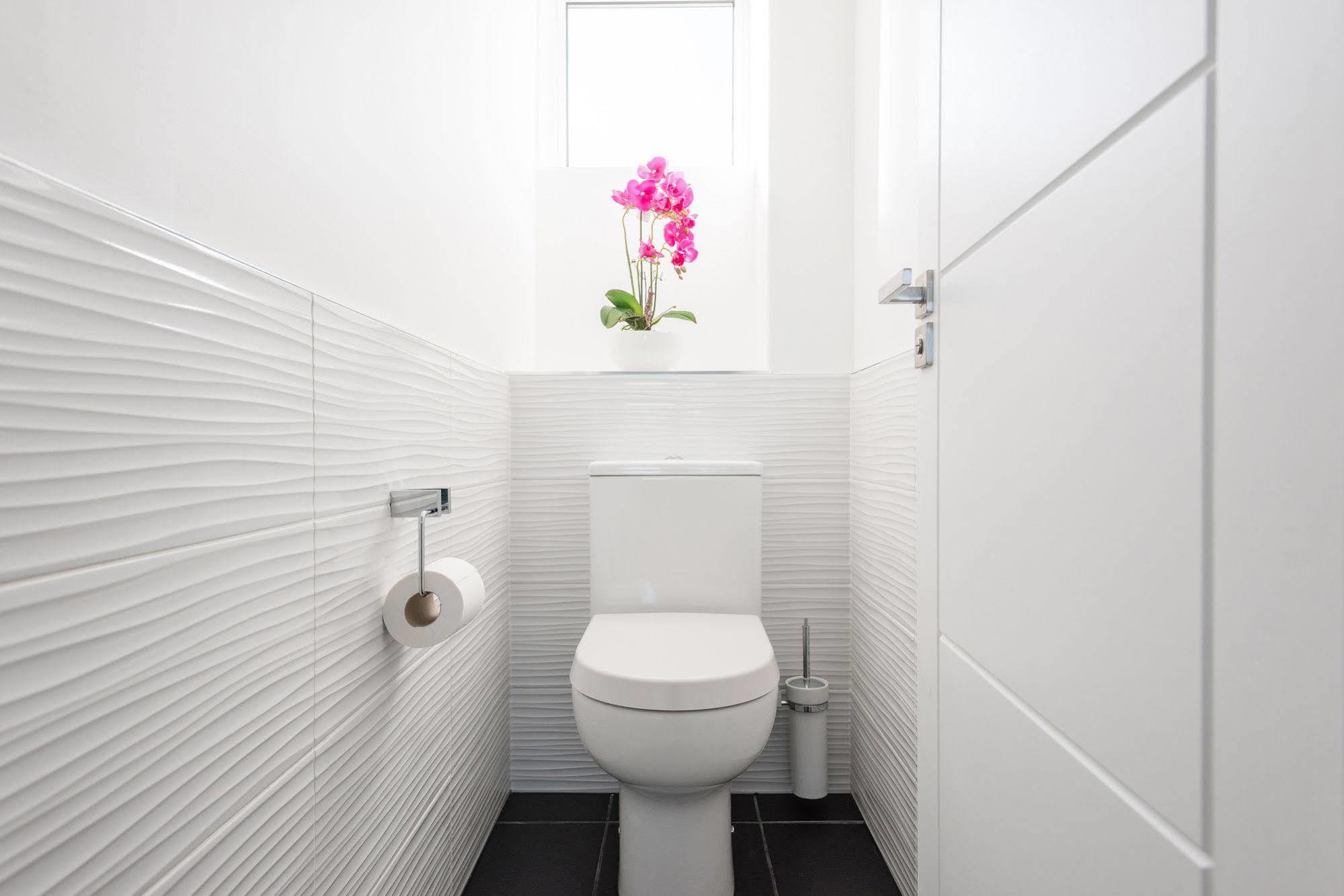 Brighton Holiday Village Parking Available Apartment
