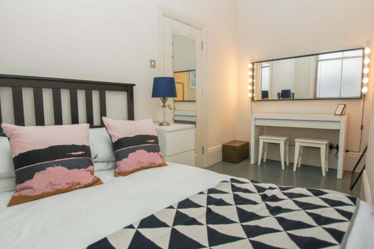 Lanes Townhouse *