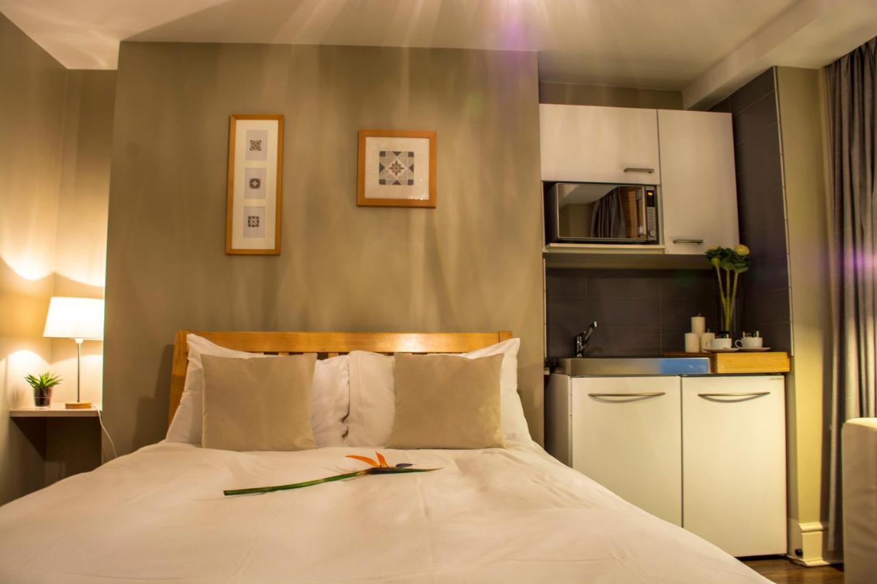 Amherst Guest house 3*
