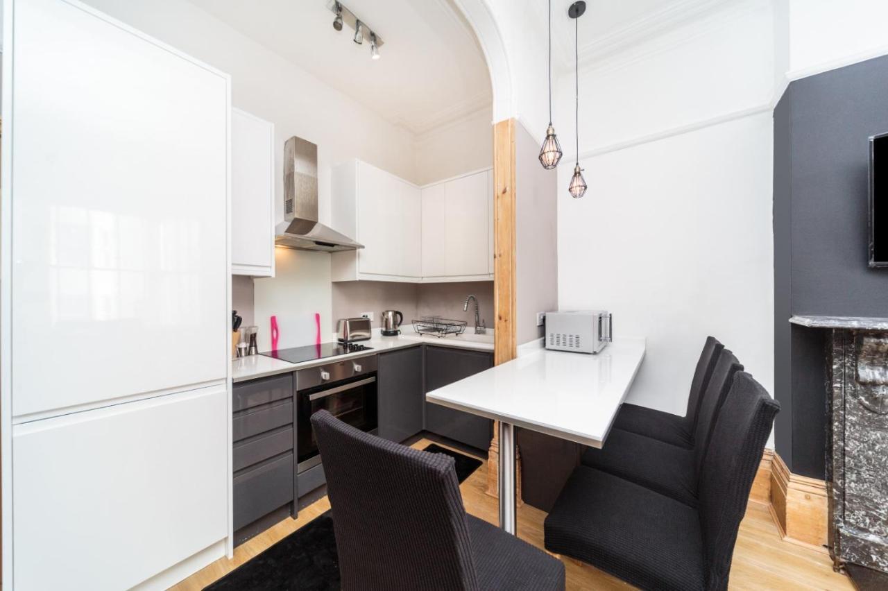 Vintage Victorian Town-house 250m From Beach * Brighton
