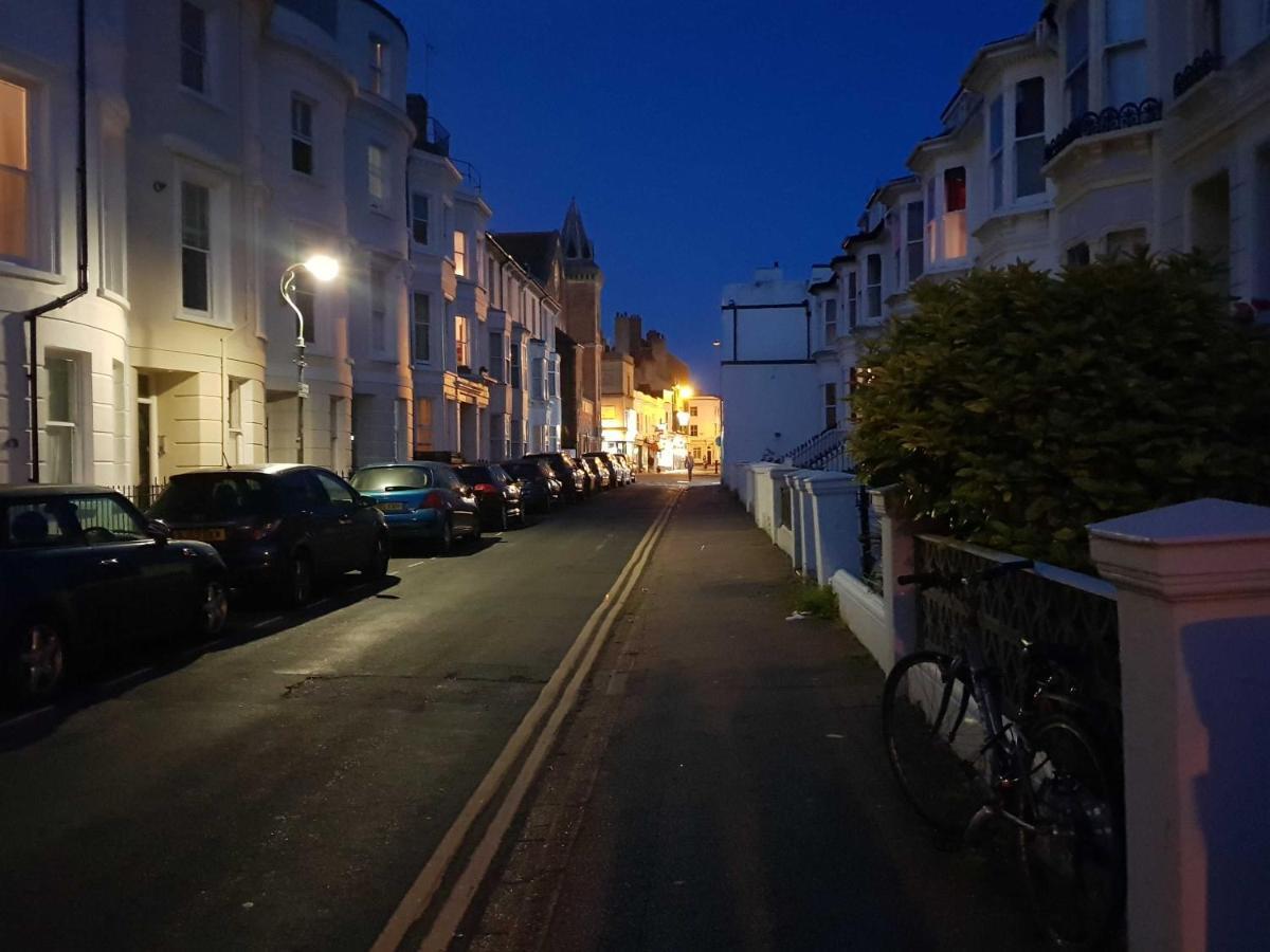 Vintage Victorian Town-house 250m From Beach * Brighton
