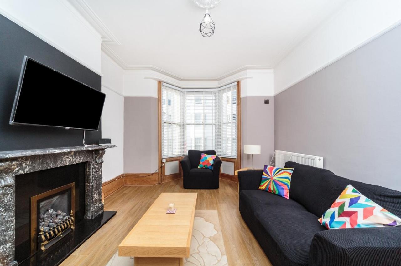 Apartment Vintage Victorian Town-house 250m From Beach Brighton
