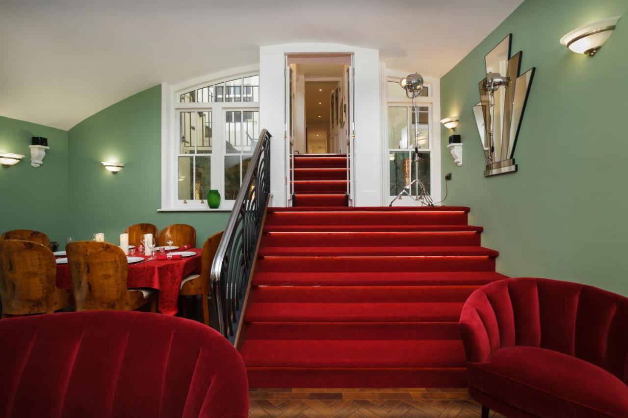 Apartment Sea-facing Art Deco *