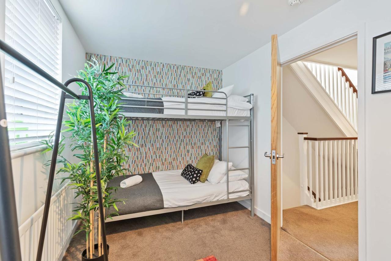 Holiday home Brighton's Best Big House 1 - By My Getaways Brighton