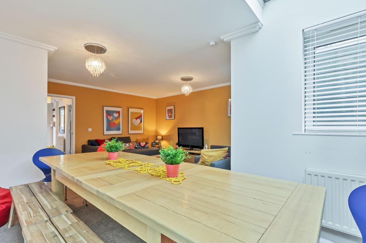 Brighton's Best Big House 1 - By My Getaways Holiday home