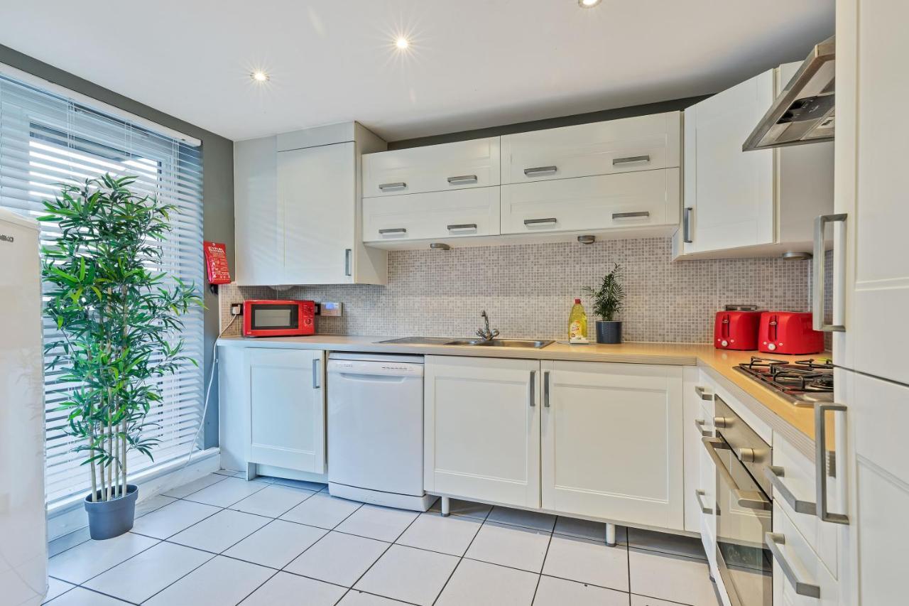 Holiday home Brighton's Best Big House 1 - By My Getaways
