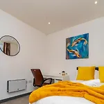 Special Offer Central Hove 3 Bedroom Flat Bn32Osm18