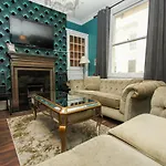 Chocolate Box - Central- By Brighton Holiday Lets