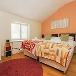 Kemp Town House - Parking - By Brighton Holiday Lets