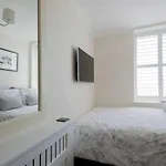 Direct Sea Views Seafront Location & Free Parking