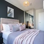 Cool & Comfy 2-Bed Between The City And The Beach By Sharphaus Short Lets & Serviced Accommodation Management