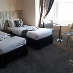 New Madeira Seafront Hotel