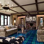 Dean Court Lodge