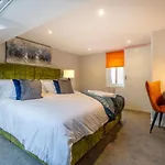 Station Lodge By My Getaways