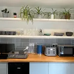 Gorgeous Small House In Brighton