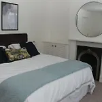 Lemon House - Superb Location