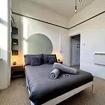 Central / Balcony/ Board Games / Bath Tub