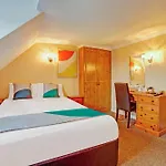 The Gullivers Hotel