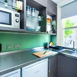 Sobo Studio 2 - By Brighton Holiday Lets