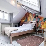 Host & Stay - Wakefield Apartment