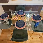 Comfortable Two Bedroom Flat
