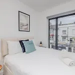 Super Central 2 Bedroom Flat I Next To Brighton Station