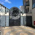 Avalon Apartment City Center Of Brighton & Hove