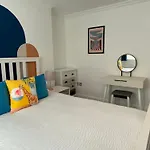 Kemptown Courtyard Apartment