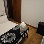 Primely Located 1-Bed Apartment In Brighton