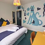 The Stirling Arms Pub & Rooms