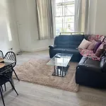 Stunning 3 Bedroom Apartment With Garden